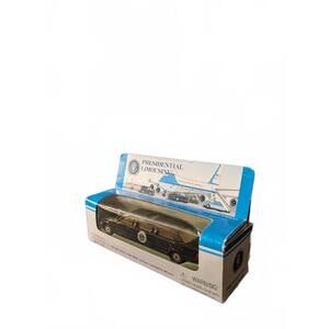 Die Cast Metal Presidential Limousine Miniature Car